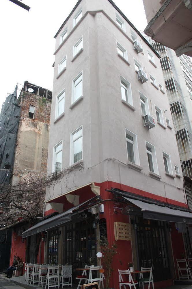 Karinca Guest House Istanbul Exterior photo